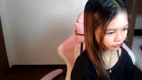 Jen online show from June 4, 5:50 pm