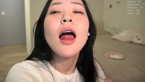 Snapshot of _jikey_ chatting on March 7, 7:05 pm Jaki online show from March 7, 7:05 pm