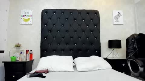 _johnson_alana online show from April 27, 12:57 pm