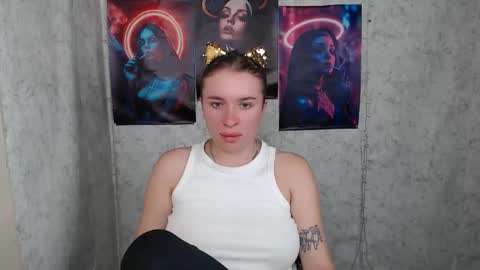 Jolia online show from September 15, 8:05 pm