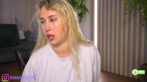 Kate online show from April 24, 3:37 pm