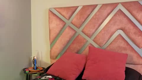 kelly online show from November 19, 1:22 pm