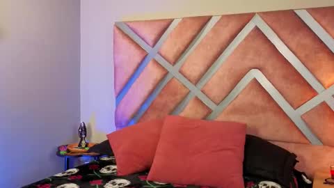 kelly online show from November 13, 1:21 pm