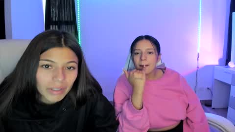 Snapshot of _khloe_sweet chatting on December 2, 9:59 pm khloe sweet online show from December 2, 9:59 pm