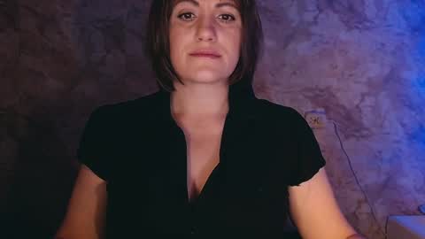 Letty online show from December 19, 8:44 pm