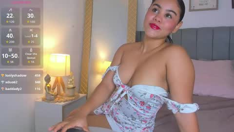 Lia 3 online show from April 29, 7:30 pm