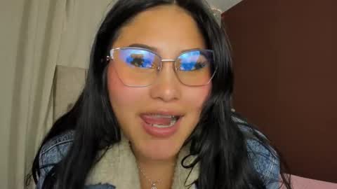 Ivy 3 online show from September 10, 8:31 pm