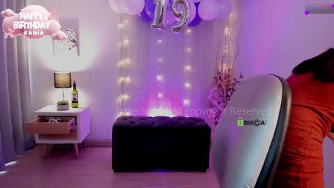 Tania online show from March 6, 2:51 pm