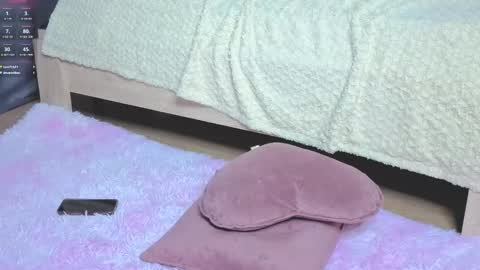 Emma online show from March 6, 5:57 am