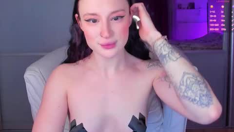 _lorra online show from March 2, 4:46 pm