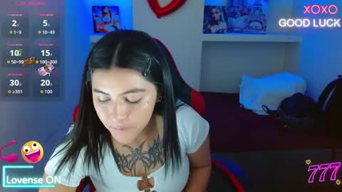 luna torres online show from May 9, 4:31 pm
