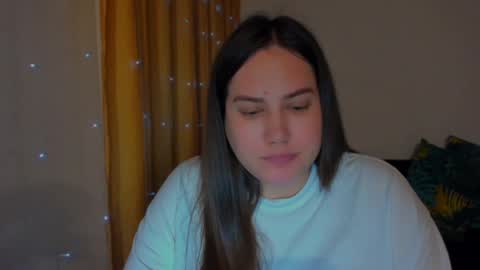 Snapshot of _madalexa_ chatting on January 17, 10:23 pm Alexa online show from January 17, 10:23 pm