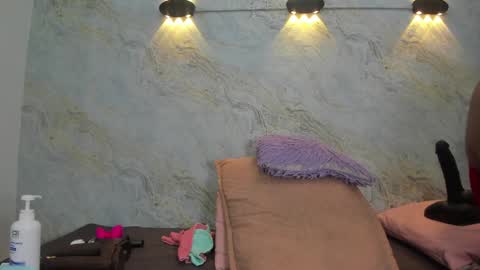 Snapshot of _maddy_miller chatting on December 23, 11:57 am Maddy online show from December 23, 11:57 am