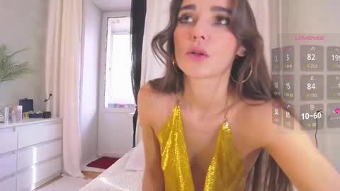 Mari online show from October 3, 8:30 am