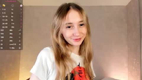  Gwen  online show from October 10, 3:11 am