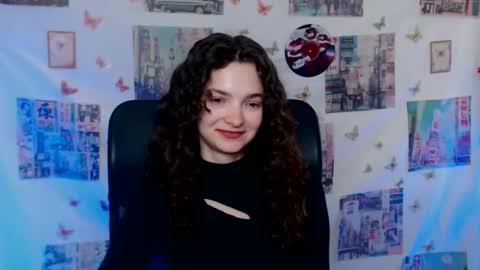 Susie online show from April 22, 12:13 pm