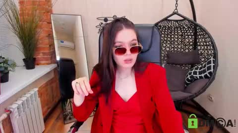 Melissa online show from February 25, 3:43 pm