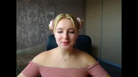 Melanie online show from March 12, 12:52 pm