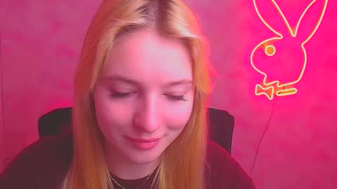 Snapshot of _mila_la_ chatting on February 28, 7:05 am Melanie online show from February 28, 7:05 am