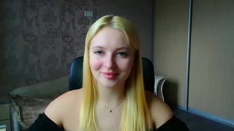 Melanie online show from March 17, 12:42 pm