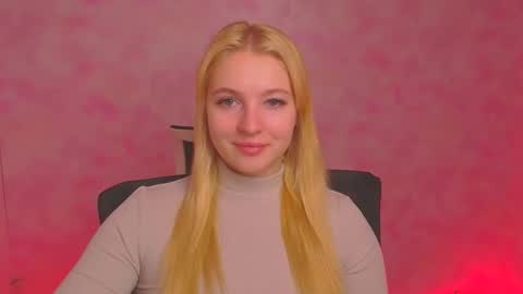 Snapshot of _mila_la_ chatting on January 9, 12:19 pm Melanie online show from January 9, 12:19 pm