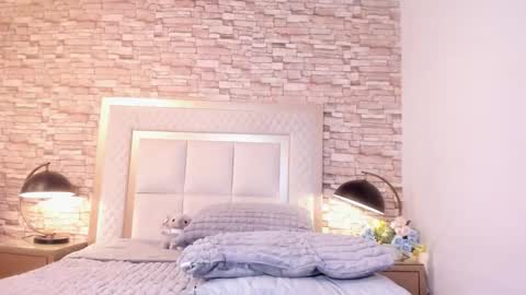 Call me Miley  online show from October 24, 9:11 pm