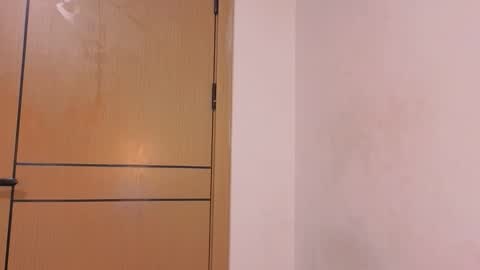 Mimi online show from April 11, 9:13 am