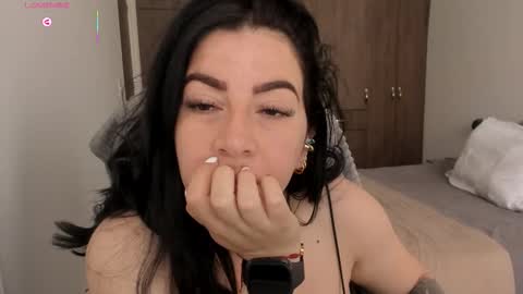 _miss_coco_ online show from December 14, 8:14 pm