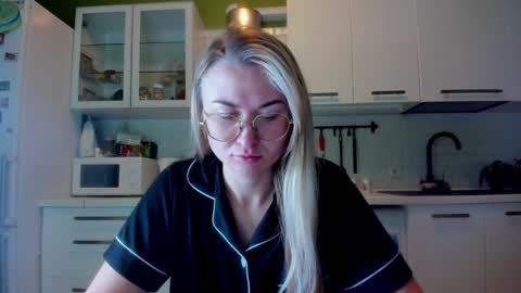 Eva online show from February 3, 5:29 am