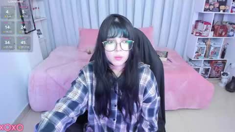 Hanna  Idependent Model   online show from June 5, 6:52 am