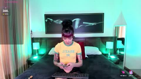 mizuki  online show from October 2, 5:07 pm