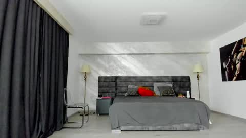 Maya online show from April 22, 4:31 am