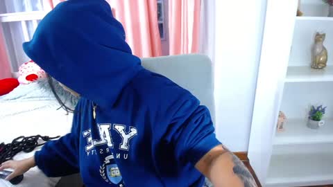 Snapshot of _nahom_ chatting on January 7, 11:16 am nahomi online show from January 7, 11:16 am