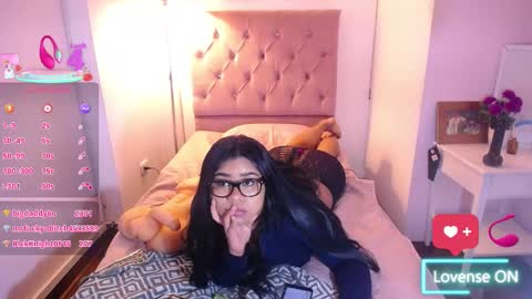Snapshot of _nahom_ chatting on October 16, 3:20 am nahomi online show from October 16, 3:20 am