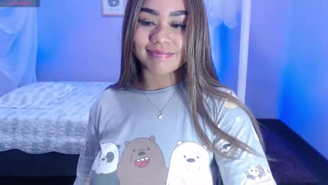 Snapshot of _nahom_ chatting on February 20, 5:44 am nahomi online show from February 20, 5:44 am