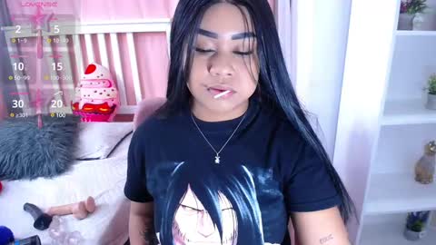Snapshot of _nahom_ chatting on February 28, 7:05 am nahomi online show from February 28, 7:05 am