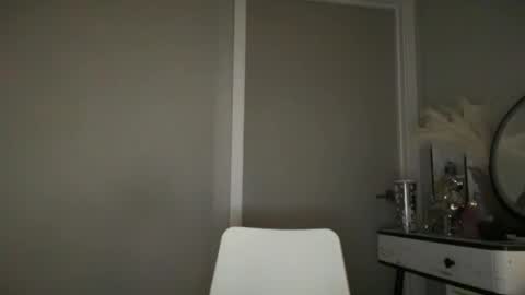 naty19 online show from June 8, 1:28 am
