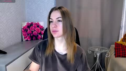 Snapshot of _naughty_megan_ chatting on March 1, 6:57 am Megan online show from March 1, 6:57 am