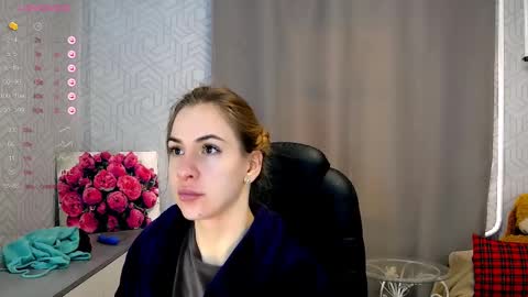 Snapshot of _naughty_megan_ chatting on February 10, 7:58 am Megan online show from February 10, 7:58 am