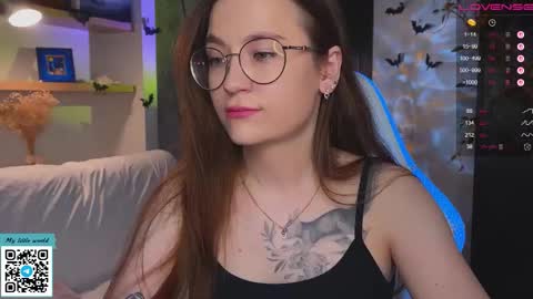 Mia with a big heart  online show from November 16, 2:13 am