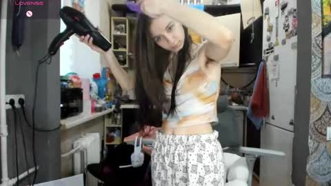 Nika online show from April 22, 4:15 pm