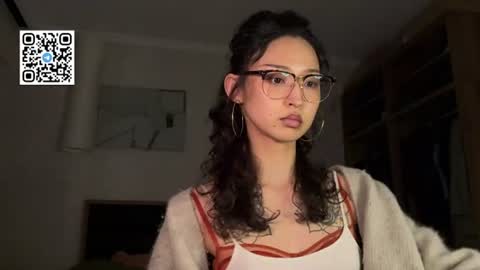 Mikayla online show from June 14, 7:47 pm