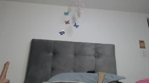 Samanta online show from April 21, 1:42 am