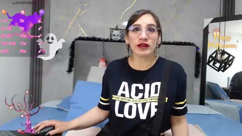 Samanta online show from October 23, 1:06 pm