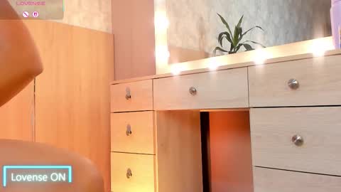 _samantagomez online show from March 10, 8:24 pm