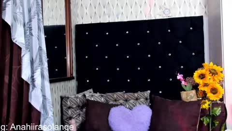 Snapshot of _samantha_sweet_ chatting on December 12, 9:51 am _samantha_sweet_ online show from December 12, 9:51 am