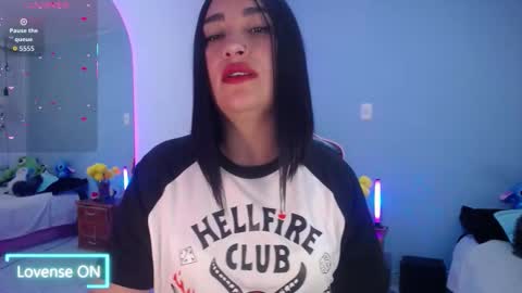  SantaLove  online show from March 4, 2:45 pm