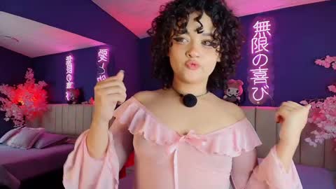 Sara online show from April 4, 4:11 am