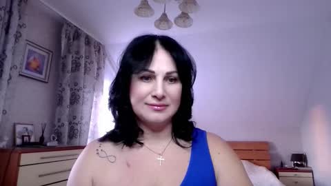 Sara online show from December 17, 10:52 am