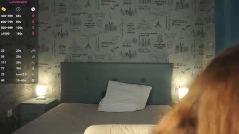 Amelie online show from October 5, 4:34 pm